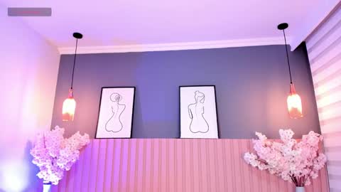 Snapshot of babe_sophiee chatting on March 7, 3:08 am babe_sophiee online show from March 7, 3:08 am