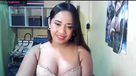 cassandra online show from February 17, 8:27 pm