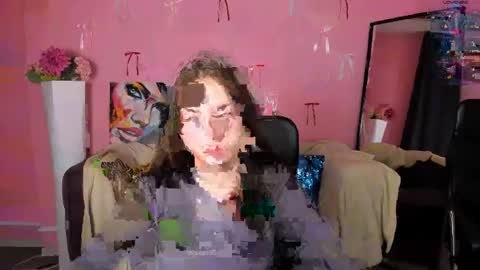 baby online show from April 11, 7:06 pm