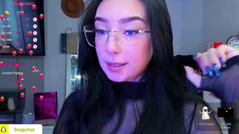 lily online show from October 28, 3:18 pm