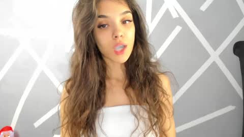 Aylin  online show from December 12, 5:42 am