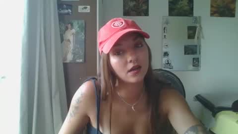 Snapshot of babydemon6 chatting on March 1, 2:34 pm babydemon6 online show from March 1, 2:34 pm
