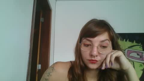 Snapshot of babydemon6 chatting on January 19, 1:12 pm babydemon6 online show from January 19, 1:12 pm