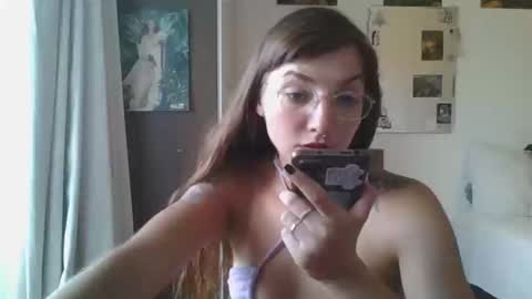 Snapshot of babydemon6 chatting on February 3, 8:57 pm babydemon6 online show from February 3, 8:57 pm