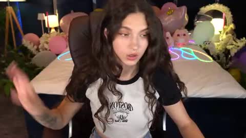 Sasha online show from July 13, 7:25 pm
