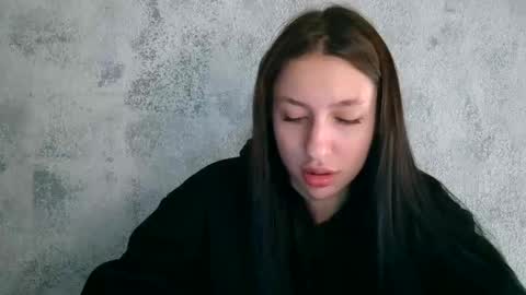 Snapshot of babyfoxie18 chatting on September 23, 1:09 pm Roxie online show from September 23, 1:09 pm