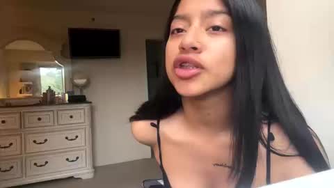 babyynaughty online show from October 10, 9:31 pm