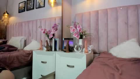 bad__girll_ online show from February 20, 6:26 am