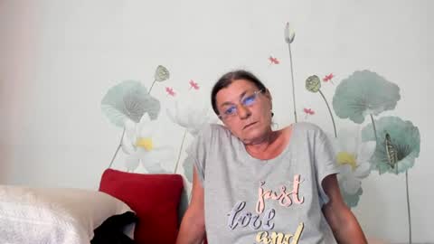 Gina online show from July 15, 2:11 pm