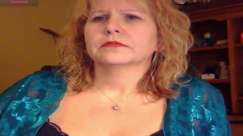 Badgirlpr online show from December 28, 9:31 am