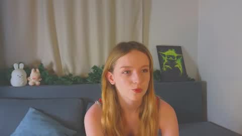 Kate online show from July 23, 5:10 pm