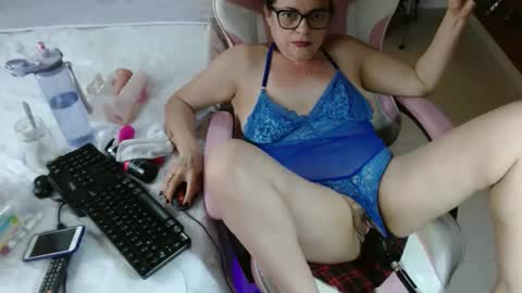 sandra online show from February 20, 1:45 pm