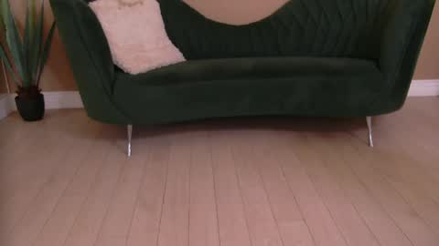 bailey_rush online show from April 15, 6:52 pm