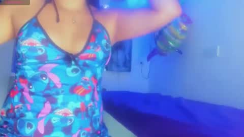 balzescarlett online show from May 21, 7:34 pm