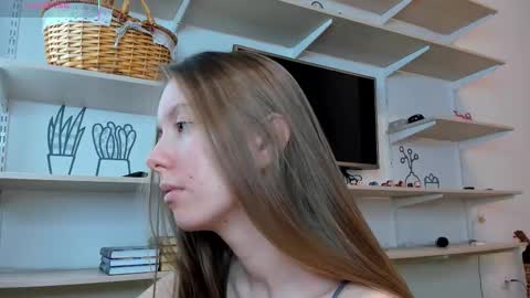 Kira online show from March 2, 2:11 am