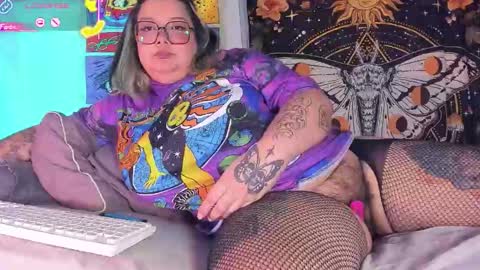 Snapshot of banana__squirt chatting on October 12, 9:17 pm Ana online show from October 12, 9:17 pm