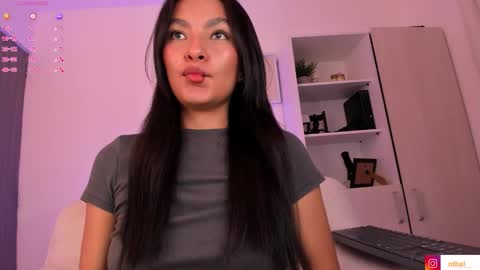  independet model online show from October 15, 4:37 am