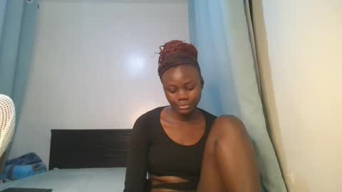 queen online show from December 16, 7:09 pm