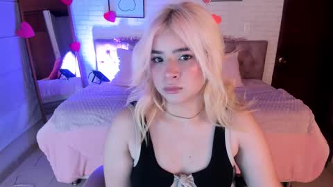 barbiehannab online show from February 15, 12:04 pm