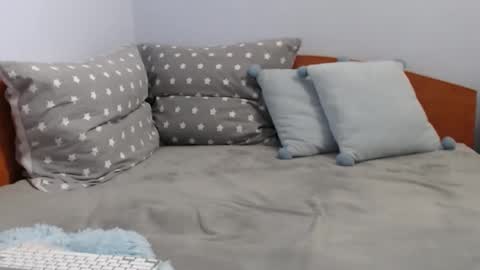 beatrice26 online show from March 13, 6:31 pm