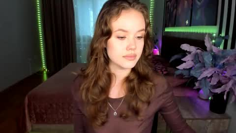 BeatriceWild online show from April 23, 11:50 am