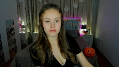 BeatriceWild online show from October 26, 12:11 pm