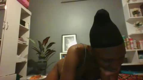 Lil stunner online show from September 28, 9:09 pm