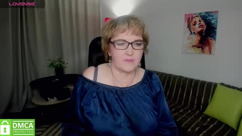 your Lana online show from January 18, 3:49 pm