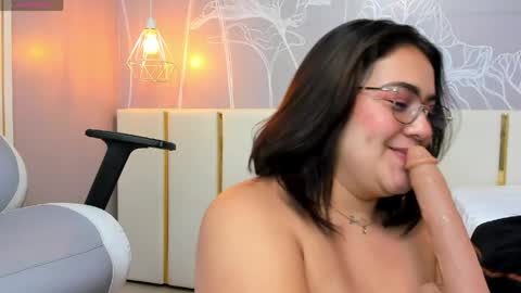  online show from May 21, 1:58 am