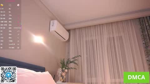 Polly  online show from December 13, 7:53 pm