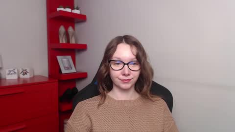 Zoe online show from February 13, 6:30 am