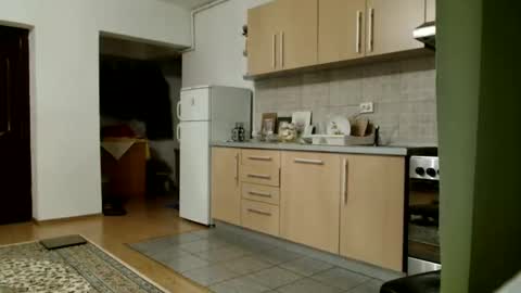 Raluca online show from September 30, 7:08 pm