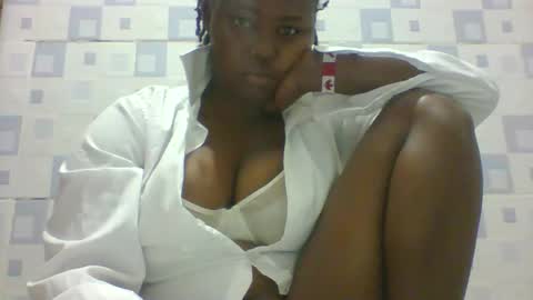 bebswee21 online show from January 5, 9:29 pm