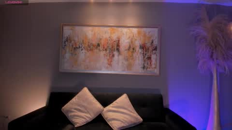 Am Becca online show from September 10, 7:58 pm