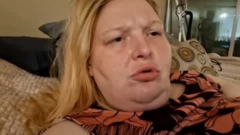 beccadream420 online show from July 26, 6:10 am