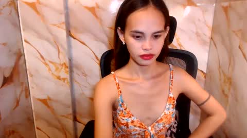 becca online show from May 30, 11:43 pm