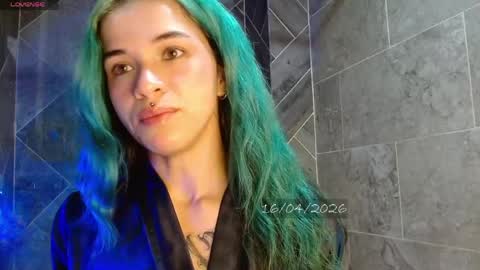   online show from April 16, 9:25 pm