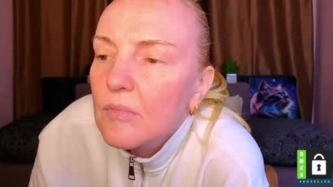 Bella online show from April 1, 1:41 pm