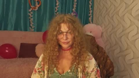 Bella online show from February 11, 4:08 pm