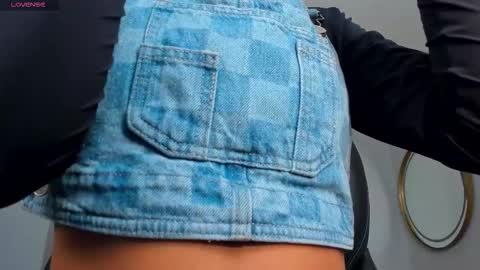  Bella C  online show from October 28, 12:00 pm