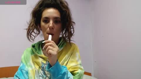 Snapshot of bellaqueen0701 chatting on September 21, 5:00 pm bellaqueen0701 online show from September 21, 5:00 pm