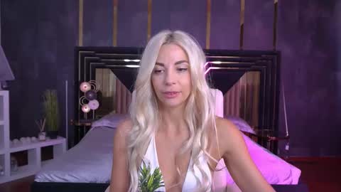 Bella online show from September 28, 6:20 am