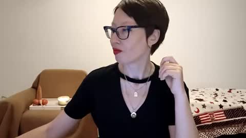 Emma online show from July 23, 7:44 pm