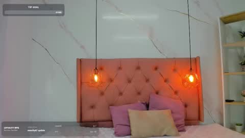 belle online show from February 13, 11:45 am