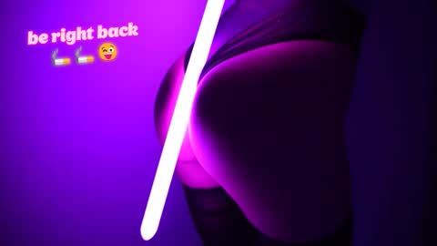 Your Annabelle Wolf  online show from November 5, 2:55 pm