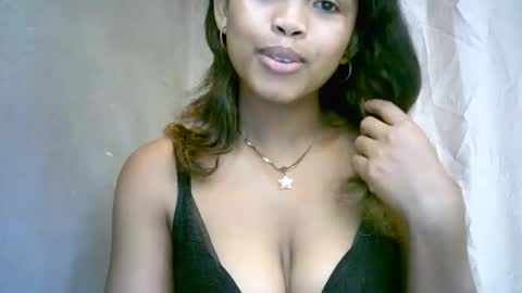 bellibellah online show from March 8, 2:43 pm