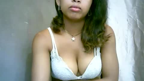 bellibellah online show from April 11, 6:52 am