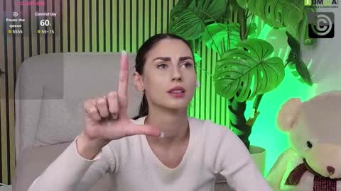 OnlyFans belovedkhlloe  online show from March 25, 7:17 pm