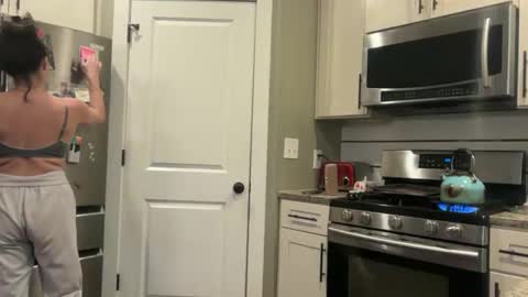 bendlikebecks online show from February 26, 2:27 pm