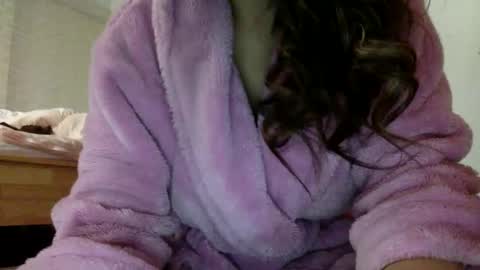 tixxie  online show from March 3, 1:17 am